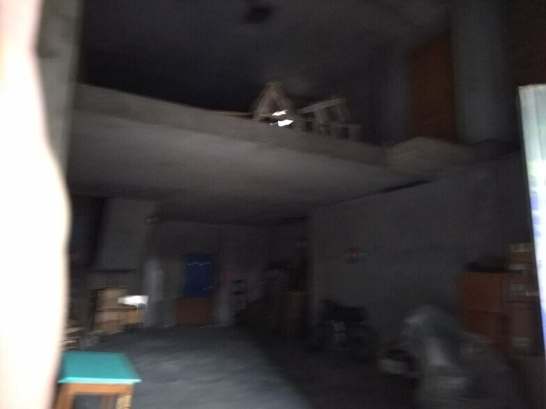 Local en A Coruña en alquiler - Foto del interior - Imagen 1 de 11