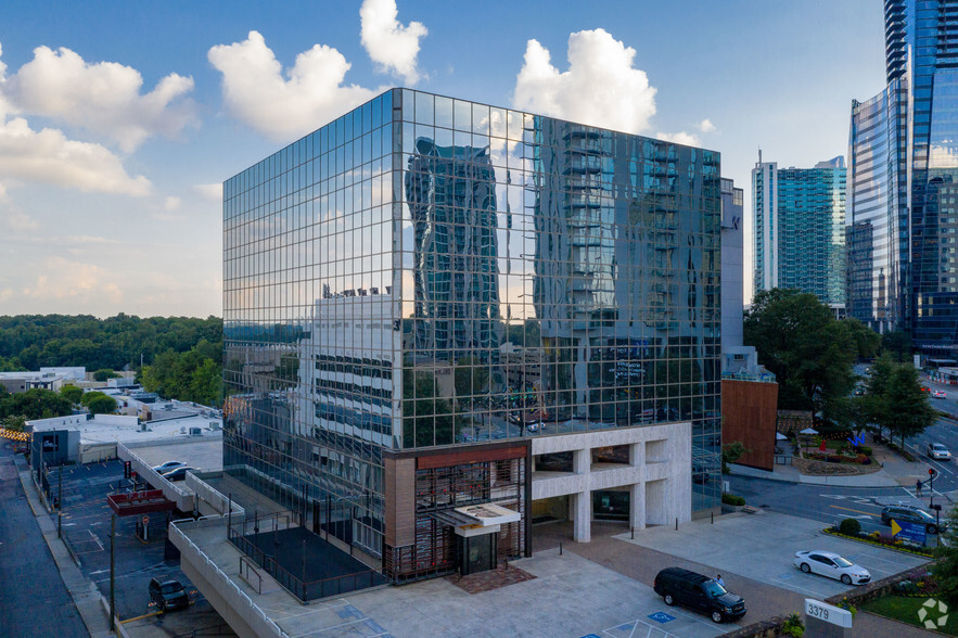 3379 Peachtree Rd NE, Atlanta, GA en alquiler - Foto del edificio - Imagen 1 de 52