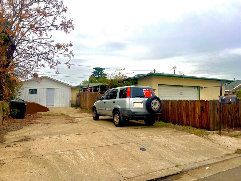 1311 E Olive St, Colton, CA en venta - Foto del edificio - Imagen 2 de 15