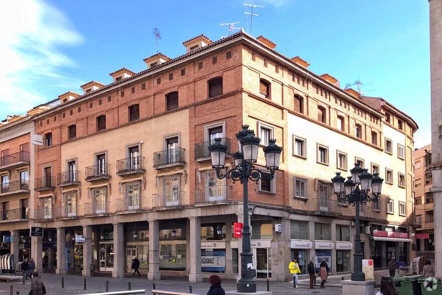 Avenida Acueducto, 27, Segovia, Segovia en alquiler - Foto principal - Imagen 1 de 2