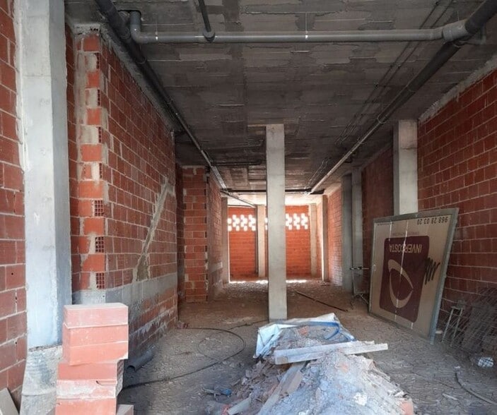Local en Los Alcázares en venta - Foto de la construcción - Imagen 3 de 10