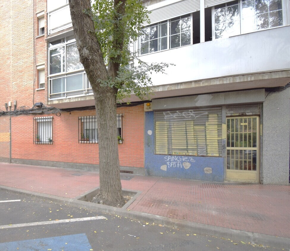 Local en Alcalá de Henares, Madrid en alquiler Foto del edificio- Imagen 1 de 4
