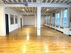 119-129 Braintree St, Allston, MA en alquiler Foto del interior- Imagen 2 de 10