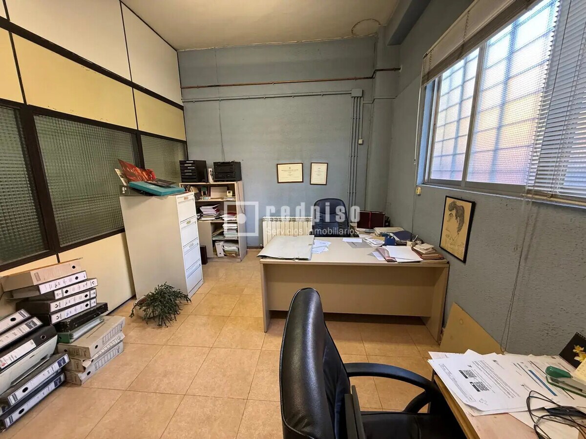 Madrid, MAD 28044 - Unidad Pt: Dr. - - Foto del interior - Image 1 of 8
