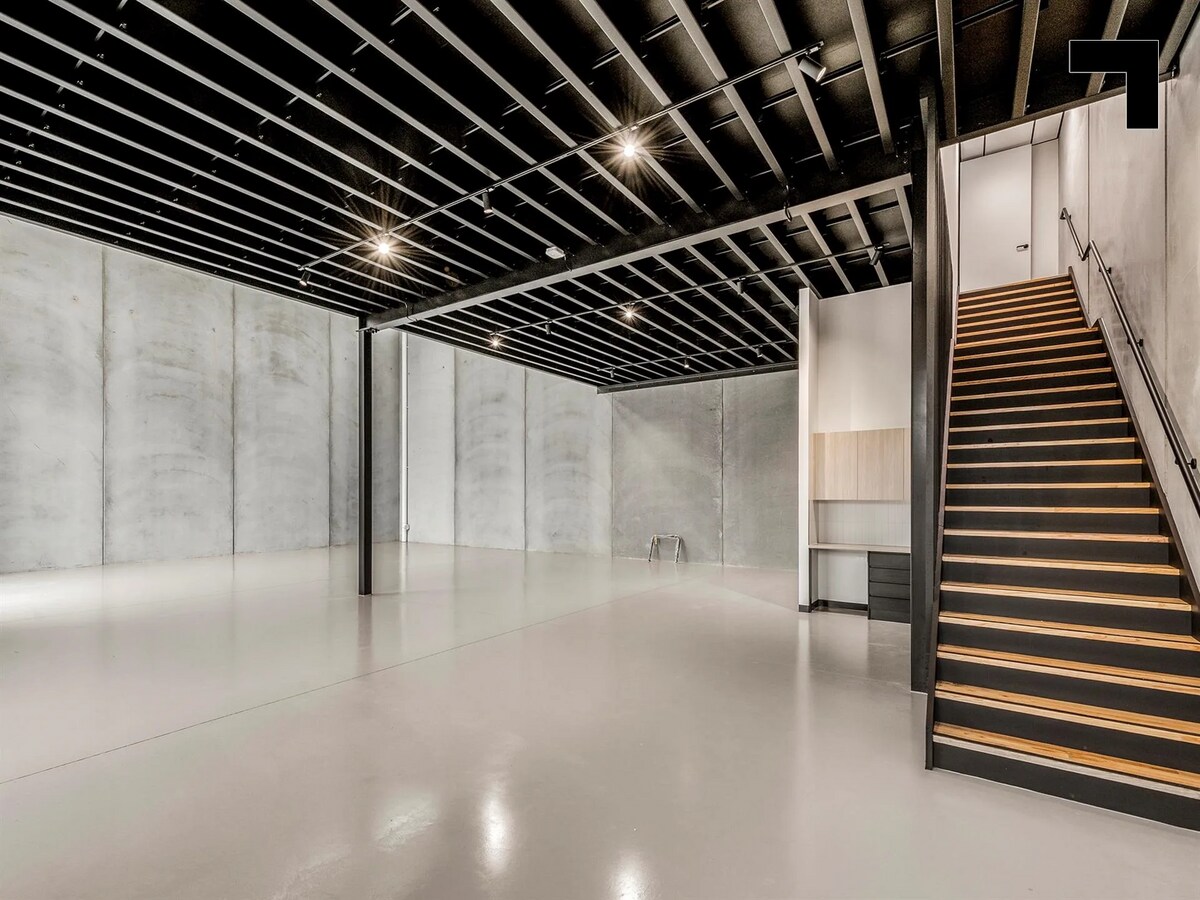 250 Wickham Rd, Moorabbin, VIC 3189 - Unidad 1 - - Foto del interior - Image 2 of 4