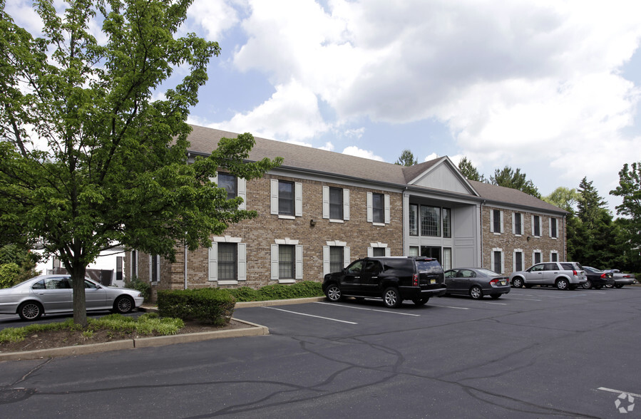 800 Wyckoff Ave, Wyckoff, NJ en venta - Foto del edificio - Imagen 3 de 9