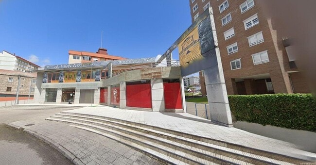 Más detalles de Rúa Da Ponte Da Veiga, 10, Vigo - Local en venta