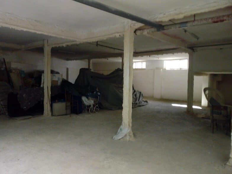 Edificio residencial en Madrid, Madrid en venta - Foto del edificio - Imagen 3 de 6