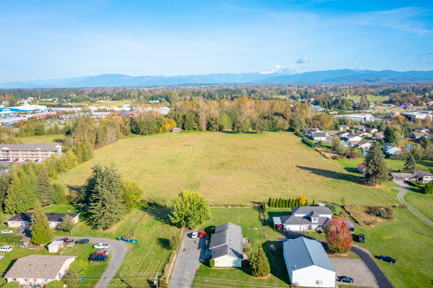 5082-5094 LaBounty Rd, Ferndale, WA en venta - Foto del edificio - Imagen 1 de 38