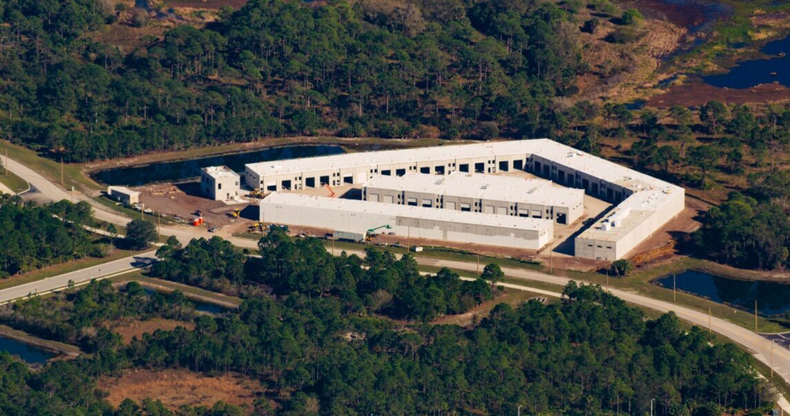 5451 Communications Pky, Lakewood Ranch, FL en alquiler Foto del edificio- Imagen 1 de 8