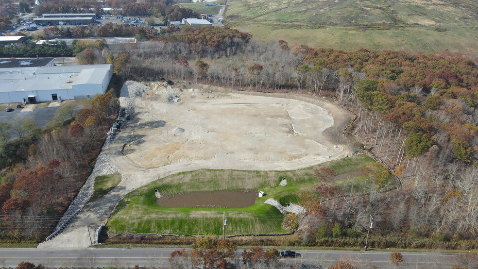 1500 Riggenbach Rd., Fall River, MA en alquiler - Foto del edificio - Imagen 1 de 6