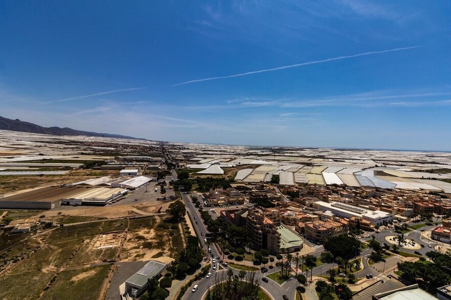 Oficina en El Ejido, Almería en venta - Vista aérea - Imagen 2 de 19