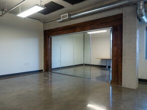 80 SE Madison St, Portland, OR en alquiler Foto del interior- Imagen 2 de 13