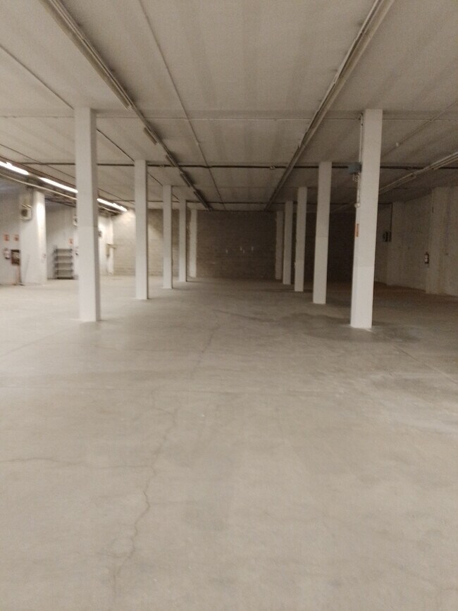 Más detalles de Nave en alquiler