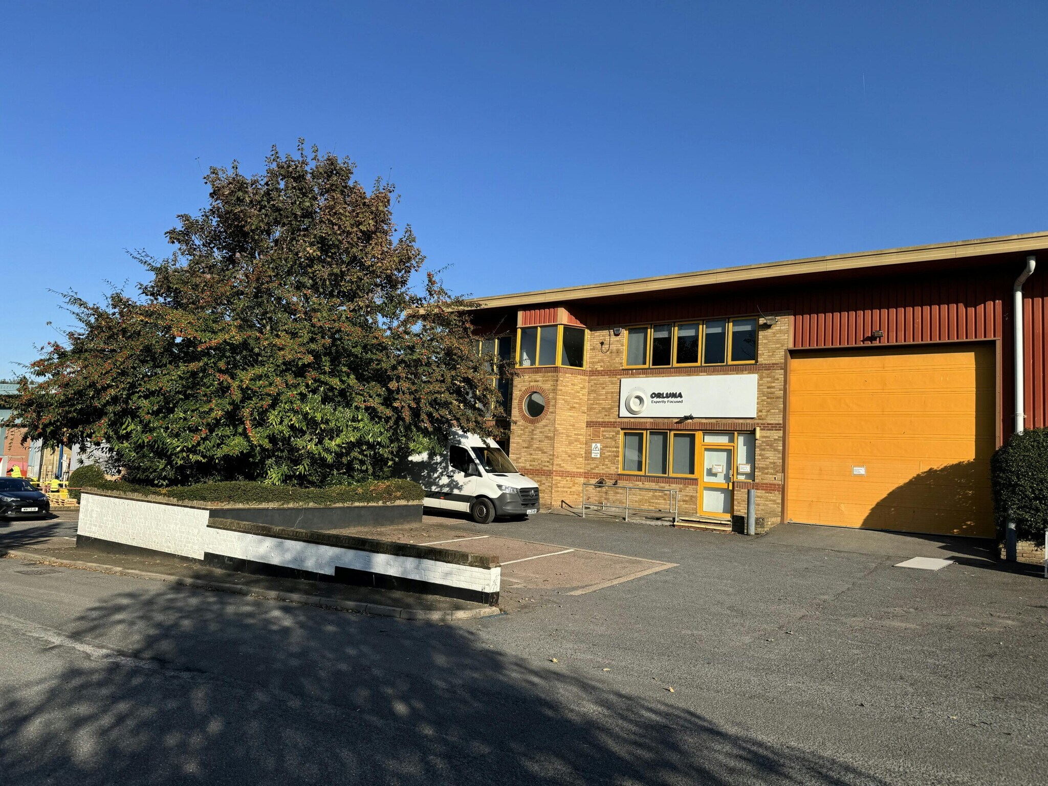 Ryan Way, Watford en alquiler Foto del edificio- Imagen 1 de 4