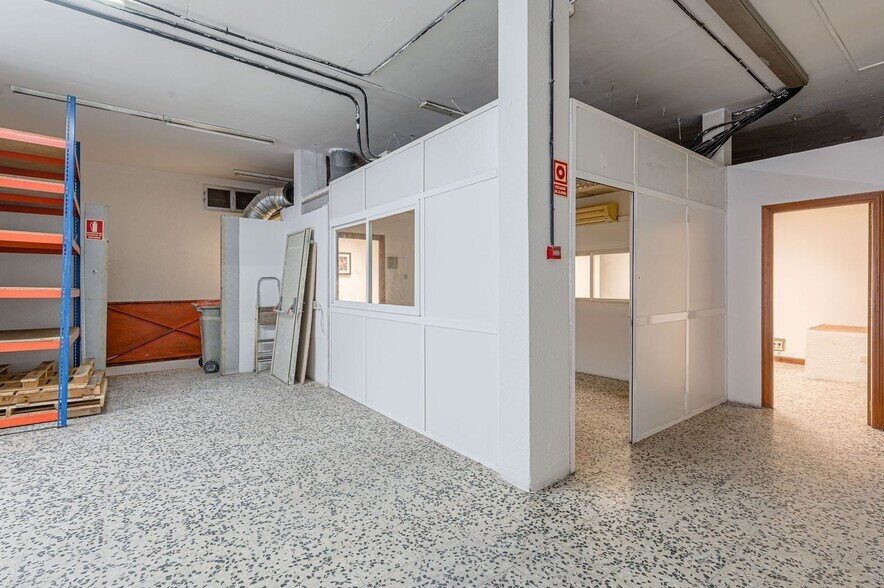 Edificio residencial en Madrid, Madrid en venta - Foto del edificio - Imagen 2 de 2