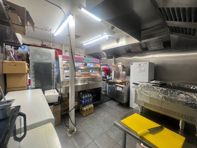 1-5 Glyn Sq, Milton Keynes en alquiler - Foto del edificio - Imagen 3 de 6