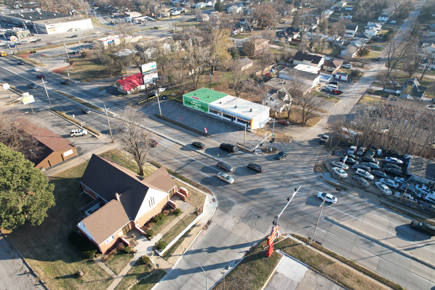 6059 Ames Ave, Omaha, NE en alquiler - Foto del edificio - Imagen 2 de 2