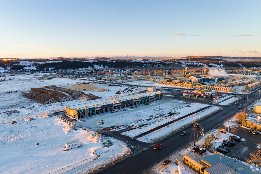 239 Griffin Rd, Cochrane, AB en alquiler - Vista aérea - Imagen 3 de 10