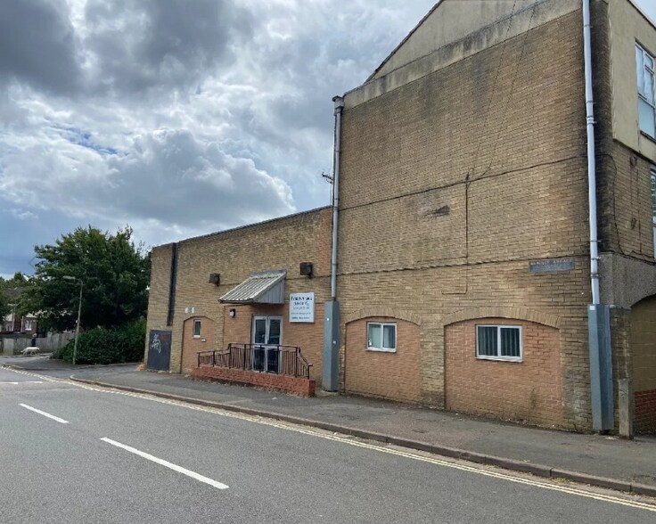 Bretch Hl, Banbury en alquiler - Foto del edificio - Imagen 3 de 3