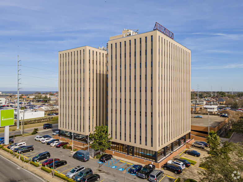 3525 N Causeway Blvd, Metairie, LA en alquiler - Foto del edificio - Imagen 1 de 12