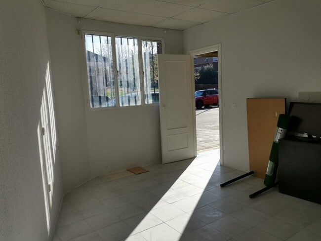 Más detalles de Local en alquiler