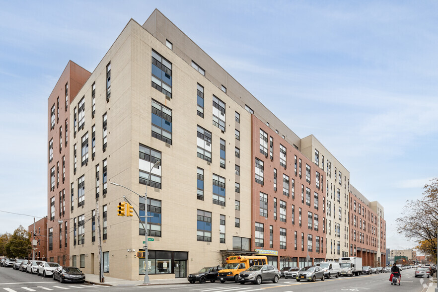 3970 3rd Ave, Bronx, NY en alquiler - Foto del edificio - Imagen 1 de 5