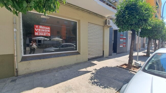Más detalles de Local en alquiler