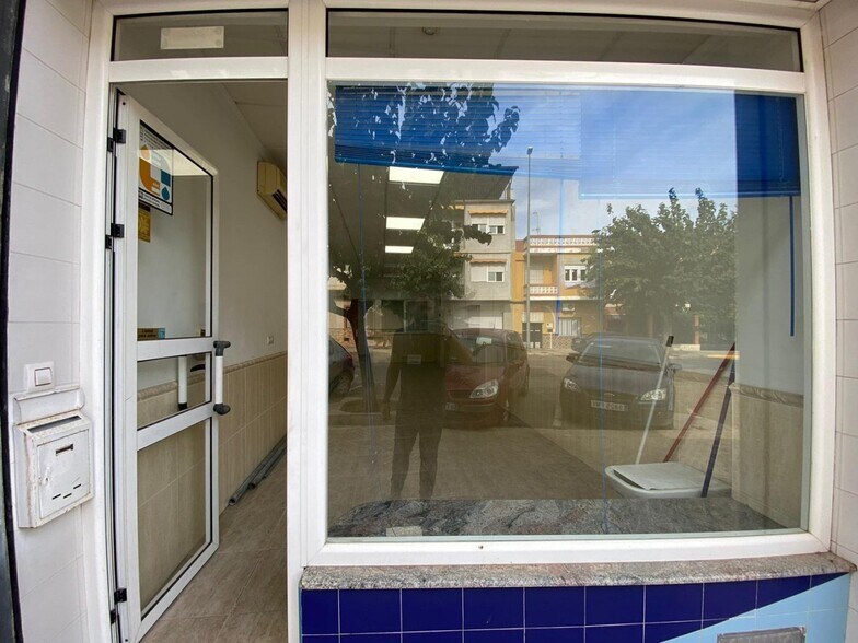 Oficina en Manuel en venta - Foto del edificio - Imagen 2 de 28