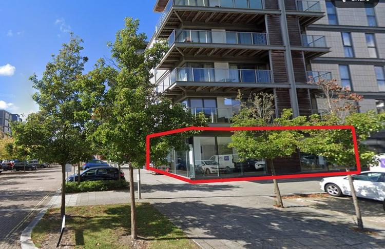 349 South Row, Milton Keynes en alquiler Foto principal- Imagen 1 de 2