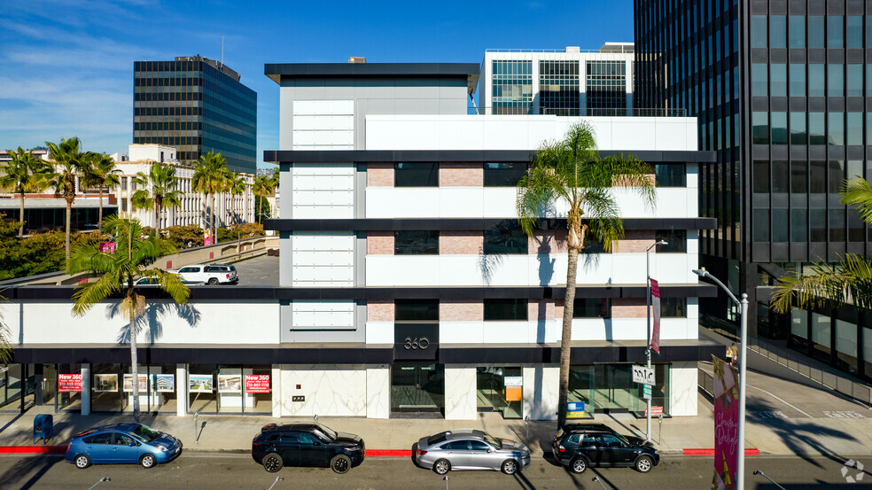 360 N Bedford Dr, Beverly Hills, CA en alquiler - Foto del edificio - Imagen 2 de 8