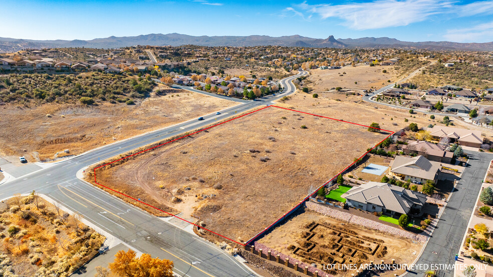 NWC Rosser and Blooming Hills, Prescott, AZ en venta - Vista aérea - Imagen 3 de 7