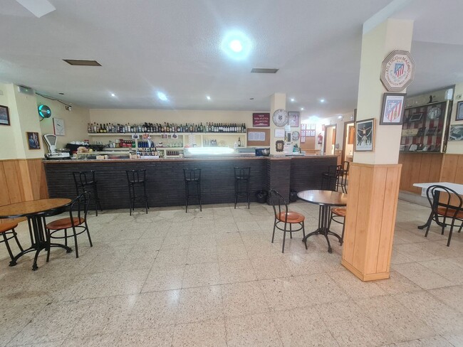 Más detalles de Calle Móstoles, 29, Villaviciosa de Odón - Local en alquiler