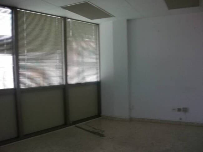 Más detalles de Passeig de Pere III, Manresa - Oficina en alquiler