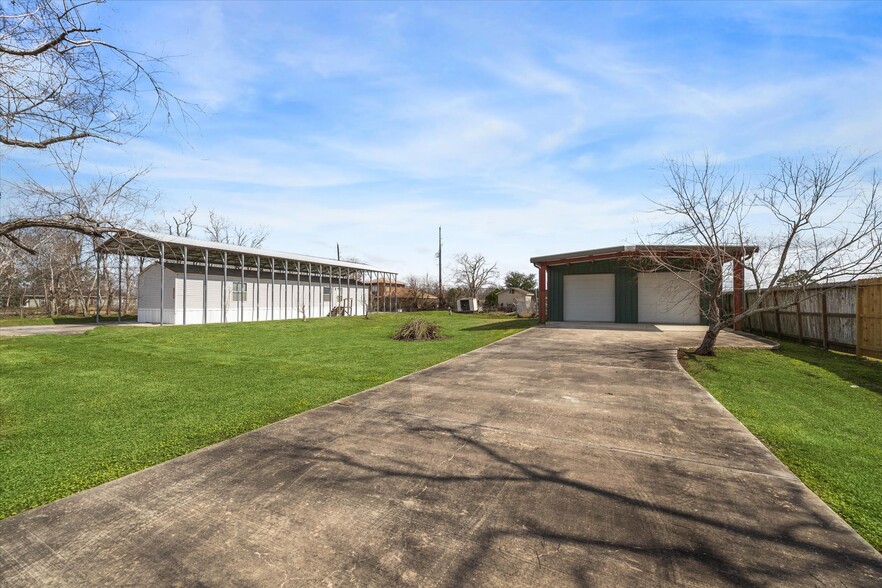 3733 Rest Home Rd, Pearland, TX en venta - Foto del edificio - Imagen 3 de 33