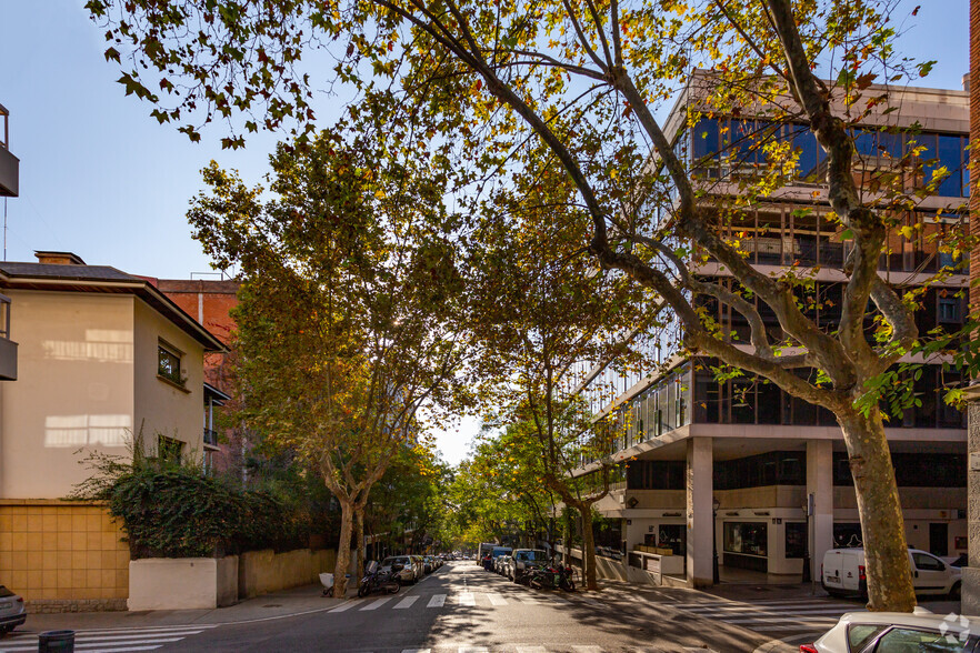 Oficinas en Barcelona, Barcelona en alquiler - Foto del edificio - Imagen 3 de 5