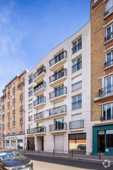 Edificio residencial en Paris en venta - Foto principal - Imagen 1 de 1