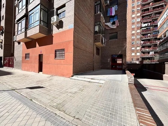 Local en Madrid, Madrid en alquiler Foto del edificio- Imagen 1 de 3