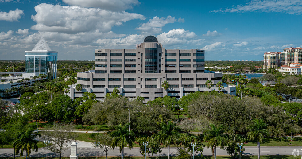 3801 PGA Blvd, Palm Beach Gardens, FL en alquiler - Foto del edificio - Imagen 3 de 8