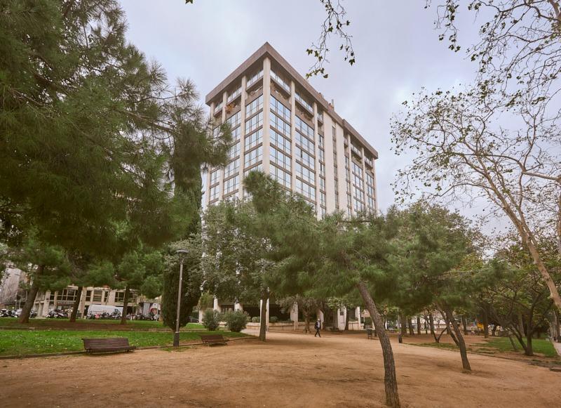 Carrer de Pedro I Pons, 9, Barcelona, Barcelona en venta - Foto del edificio - Imagen 3 de 11