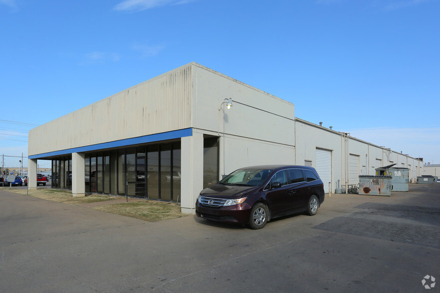 5333 S Mingo Rd, Tulsa, OK en alquiler - Foto del edificio - Imagen 3 de 14