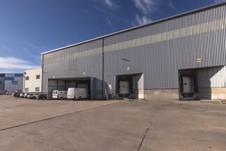 Más detalles de Camino Alovera, 5, Cabanillas del Campo - Nave en alquiler