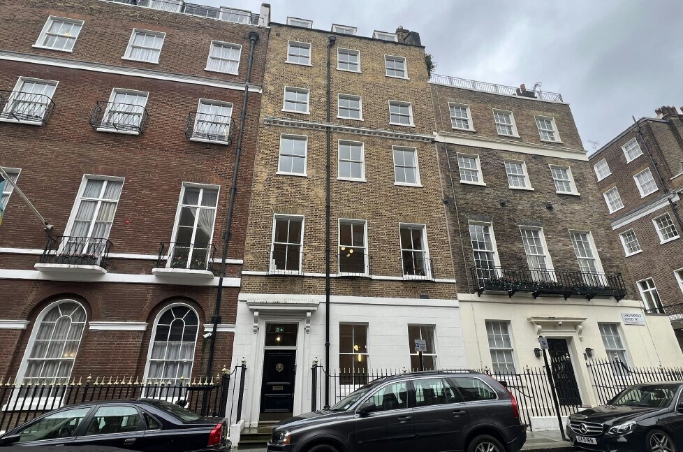 9 Chesterfield St, London en alquiler Foto principal- Imagen 1 de 13