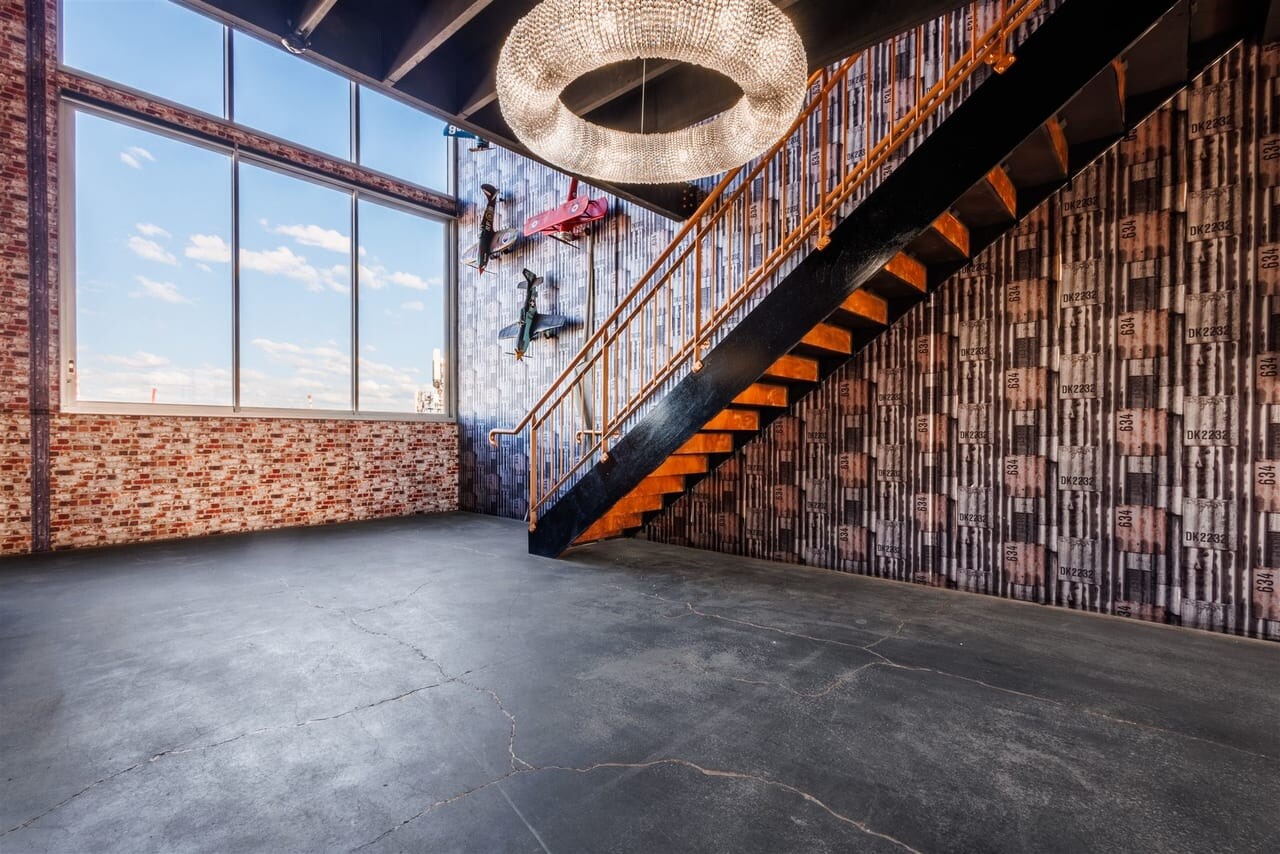131 Hyde St, Yarraville, VIC 3013 - Unidad 37-38 -  - Foto del interior - Image 2 of 11