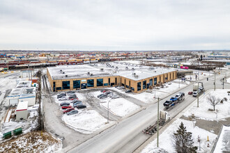 4580-4610 Rue Hickmore, Montréal, QC - VISTA AÉREA  vista de mapa