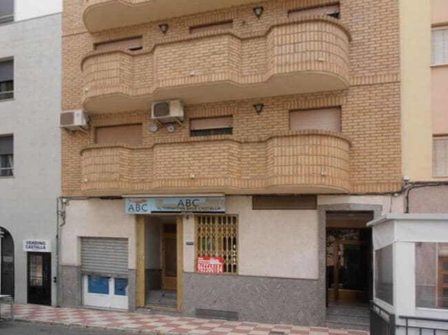 Más detalles de Local en alquiler