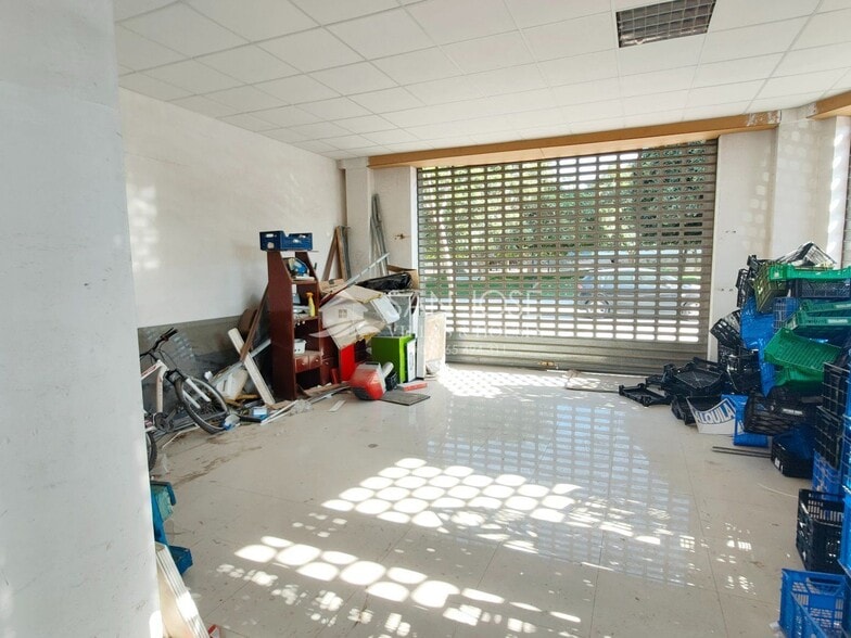 Local en Aspe en alquiler - Foto del edificio - Imagen 2 de 6