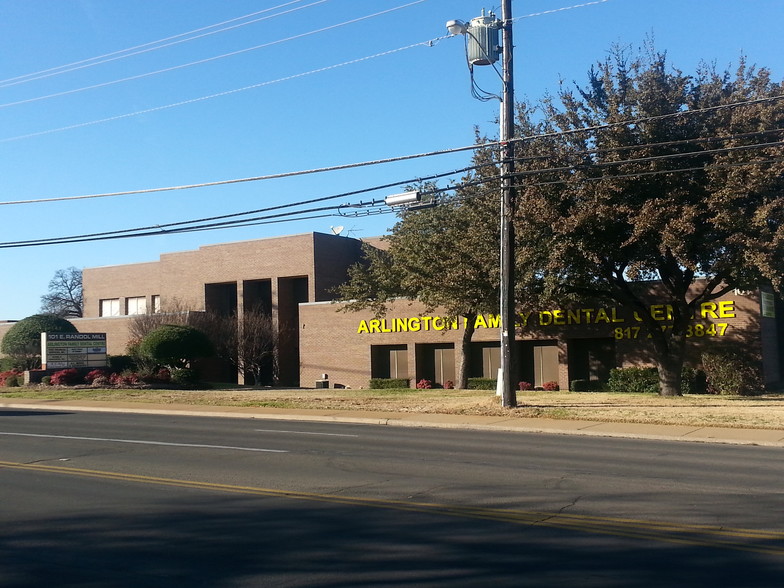 101 E Randol Mill Rd, Arlington, TX en alquiler - Foto del edificio - Imagen 1 de 49