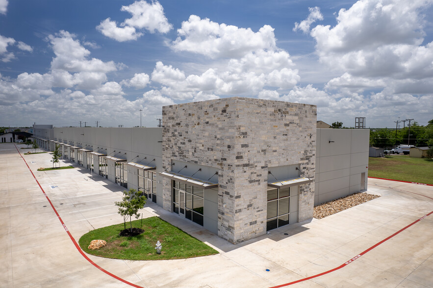 2006 Rivery, Georgetown, TX en alquiler - Foto del edificio - Imagen 1 de 20