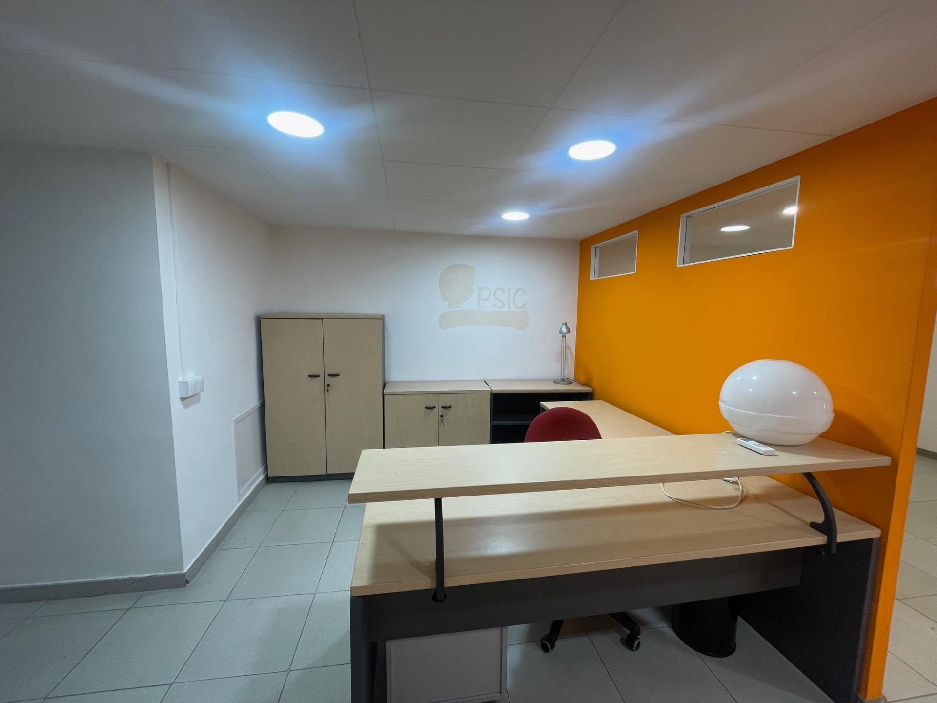 Oficina en Mataró, Barcelona en alquiler Foto del interior- Imagen 1 de 8